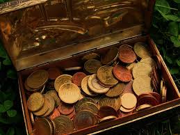 Hidden cash speaking of finding things in your backyard, that might not be the best spot to hide your stolen cash. Best Metal Detecting Finds 8 Treasures Found Near The Surface