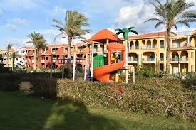 بورتو مطروح شاليهات فندقية للايجار مكيفة بالكامل تسع من 4_6 افراد القرية بها 20 بورتو مطروح. Ø´Ù‚Ù‚ Ø¨ÙˆØ±ØªÙˆ Ù…Ø·Ø±ÙˆØ­ Ù…Ø±Ø³Ù‰ Ù…Ø·Ø±ÙˆØ­ 4 Ø£ÙŠØ§Ù… 3 Ù„ÙŠØ§Ù„ÙŠ ØªØ±Ø§ÙÙ„ ÙŠÙ„Ø§