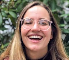 Sarah Bosse's Instagram, Twitter & Facebook