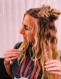 The cutting edge lifestyle of twenty first century makes it tougher to invest quality energy in styling each morning. Pin On Jenna Joseph