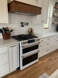 Choose from brushed copper, brushed bronze, brushed black or brushed stainless hardware and create a kitchen that's unforgettable. Ge Cafe Series Matte White Finish White Kitchen Appliances Ge Cafe Appliances Appliances White Cabinets