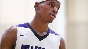 Recruiting: Tennessee basketball offers 4-star PF DaRon Holmes