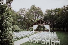 13 Affordable Texas Hill Country Wedding Venues See Prices In 2020 Texas Hill Country Wedding Venues Hill Country Wedding Venues Austin Texas Wedding Venues