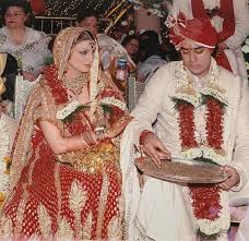 So Desi Unseen Pics Of Ranbir Kapoor Performing Rituals Facebook Desi mms indir, desi mms videoları 3gp, mp4, flv mp3 gibi indirebilir ve indirmeden izleye ve dinleye bilirsiniz.