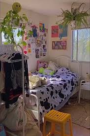 Pin By Lena On Humble Abode 3 In 2020 Room Inspo Indie Room Dreamy Room