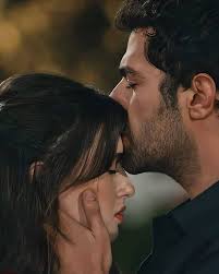 I WANT A MAN THAT WILL HANDLE MY MIND, MY BODY AND MY SOUL LIKE A DELICATE  FLOWER 😍😍 WITH CARE