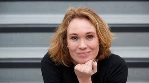 Drummend temt Steven de stemmen in zijn hoofd