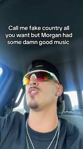 Discover Harmonies with Ella Langley in Choosin Texas