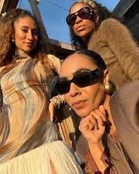 Celebrated our girl @yvonneorji this weekend! LOVE YOU SIS! Beyond grateful  for our friendship and sisterhood! You are a forever constant!! ✨🎊❤️‍🔥  TRULY! Loved our fellowship this weekend ladies 🤎🤎🤎🤎🤎