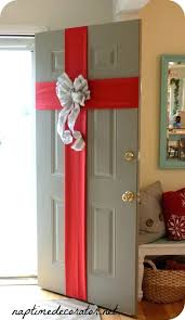 Browse bedroom decorating ideas and layouts. Bedroom Door Decoration Ideas Front Decor Decorating Decorations Atmosphere Girls Coverings Fish Designs Unique Apppie Org