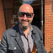 A Guitar for Star Wars Fans 🎸