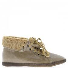 Chaussure montante femme 2020 en ligne du fabricant unisa ✓ large collection de botillon femme avec différents modèles et couleurs. Baskets Montantes Femme Taupes Verni Chaussmoi