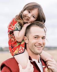 Ethan Diamond (@ethan.g.diamond) • Instagram photos and videos