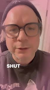 Behold! This delightful custom guitar by Rigby Music MCR ! This thing is  luscious. I can't stop playing it. It's got the wiry, spidery clean and  roars like a beast when you