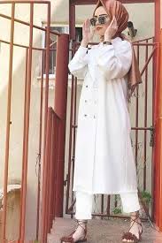Beyaz Butikkolikkk Ceket Tesettur Jean Modelleri 2020 Butikkolikkk Beyaz Ceket Butikkolikkk Be Muslim Fashion Outfits Hijab Fashion Hijab Fashionista