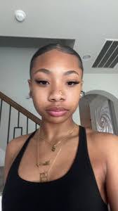 Bailey Kimbell's Instagram, Twitter & Facebook