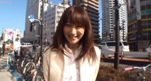 川上ゆう】逆ナンパ初挑戦！初めてとは思えないグイグイっぷりで痴女りまくってフェラ抜きザーメン吸引 | エッチな写真