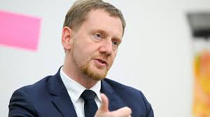 Michael Kretschmer: Rechter Mob zieht vor Haus von Ministerpräsident