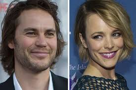 Audiences playing a pair of after turning to horror for the compelling red eye (2005), mcadams threw moviegoers for a loop yet. Taylor Kitsch Rachel Mcadams Neues Hollywood Traumpaar Gala De