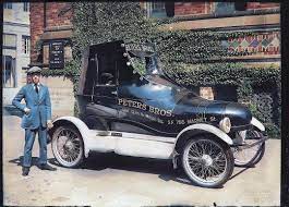 History In Color On Instagram A Promotional Car In The Shape Of A Shoe In San Francisco California In 1922 Credit Jecinci Historycol Car History Car Ins