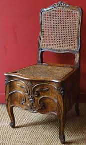 Chaise ancienne louis philippevoir nos autres annonces, il en manque beaucoup.vide appartement dans sa totalitélaparisienne paris 75006signaler un abus. Chaise D Aisance Epoque Louis Xv Chaise Mobilier De Salon Chaise Louis Xv