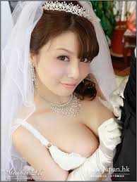 ◢◥穿著婚紗在休息室做啥!!◢_P1_情色貼圖_麗的娛樂網