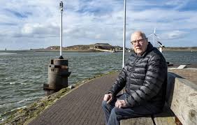 Levendige herinneringen aan Oud-IJmuiden van Cor Visser