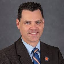 Ryan Litzinger's Instagram, Twitter & Facebook