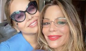 She is known for her work on флэш гордон (1980), oscar (1991). Naike Rivelli Or Ornella Muti The Game Of Mirrors Creates Confusion In Fans Whose Side Is That B Ruetir