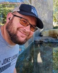 Jake Pratt's Instagram, Twitter & Facebook