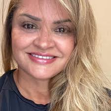 Mauricio Kubrusly, ex-repórter da Globo, não se lembra da carreira e só  reconhece a esposa devido a demência...Veja⬇️⬇️⬇️