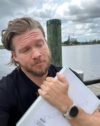 Abel Brooks is back... in all his worst ways. @cbstv teaser for this Sunday  @ncisnola 🔥 10pm ET