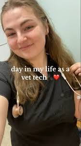 Mikayla Sanchez's Instagram, Twitter & Facebook