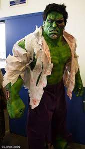 Pin By Chessjess On Comics And Superheroes Marvel Cosplay Incredible Hulk Costume Hulk Costume