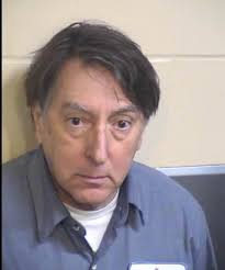 Arrestan a dos trabajadores de Fresno por poseer pornografía infantil