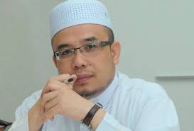 Dato aliff syukri pukul anak. Datuk Zainulabidin Mat Akhir