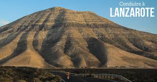 Condition des route à lanzarote. Comment Louer Une Voiture A Lanzarote Conseils Pour Conduire