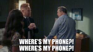 YARN | Where's my phone?! Where's my phone?! | Modern Family (2009) -  S11E14 Spuds | Video clips by quotes | e37f173a | 紗