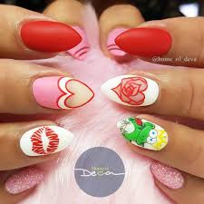 Valentine's day is a day of love, flowers, hearts and a lot of other things. 8 Stunning Designs For Valentines Nails Clareivatt Com