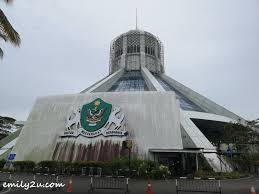Dewan bandaraya kuching utara) (dbku) is a local authority which administers the northern part of the city of kuching, sarawak, malaysia. Cat Museum Kuching Sarawak From Emily To You