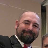 200+ perfiles de «Kenneth William»