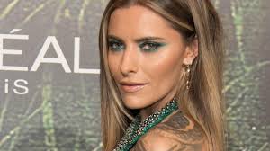 #sophia thomalla #female led relationship #female led marriage #female supermacy #high heels #stilettos #chastity tease #keyholder #leather #leather pants. Sophia Thomalla Sexy Im Fitnessstudio Zittern Dem Terminator Schon Die Knie
