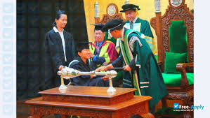 A fresh degree graduate here from wou kuching branch. Wawasan Open University Free Apply Com