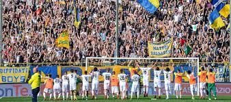 Accettiamo le pressioni, lavoriamo per fare bene. The Gentleman Ultra On Twitter Frosinone Losing At Home To Foggia And Parma 1 0 Up At Spezia The Gialloblu Are 45 Minutes Away From Returning To Serie A Good Luck Giovannid86 Solo Parma