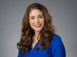 Jul 31, 2017 · in a recent post, ( the anatomy of a great headshot) i touched on backgrounds and promised i would go into some detail on why i use white, gray or black backgrounds for my headshots. Background Options For Your Headshots Hampton Roads Photography