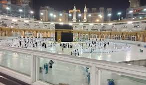 Sangat mengajurkan qiyam ramadhan dengan tidak mewajibkannya. Dipersingkat Sholat Tarawih Di Masjidil Haram Dan Nabawi 10 Rakaat Dan 3 Witir Okezone Muslim