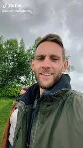 Met Tom Hilton at Stanley villa @tomhiltoncarpfishing so happy 🙏