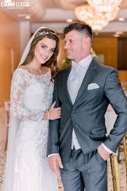 Az exatlon hungary bajnok csapatának résztvevője ugyanis öltönyben pózolt, mellette pedig szintén a vetélkedő. Ilyen Csodas Paros Volt Gelencser Eskuvo Classic Magazin Facebook