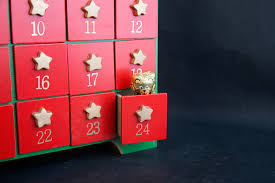 Texte humorisque pour venir a un repas entre collegue : Vie De Bureau 10 Signes Que Noel Approche Regionsjob