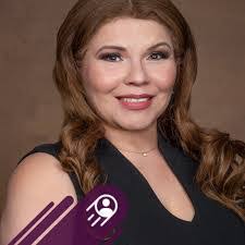 Amanda Newberry's Instagram, Twitter & Facebook